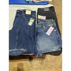 Women's Target jeans and shorts bundle size 10